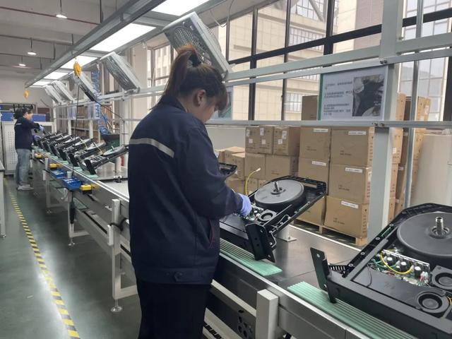 理工男的百億逆襲 把小眾機電產品賣到海外年銷5000萬，國內市占率近80%的獨門秘籍